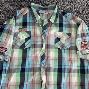 Akoo -Men’s short sleeve shirt